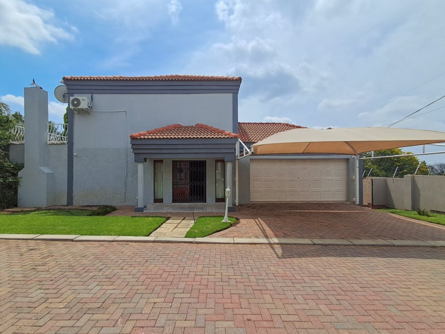  Bedroom Property for Sale in Doringkruin North West